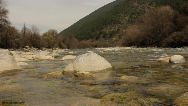 горная река рыбалка