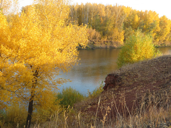 река осень