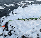 Шуруповерт на зимней рыбалке